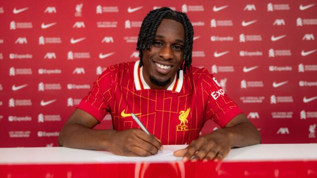 Liverpool confirma o acordo de Frimpong após a saída de Taa

