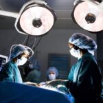 Mais resumos sobre cirurgia robótica na Coréia, Índia e em outros lugares
