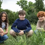 Milhões de fãs estão esperando por esta série. Aqui estão New Harry Potter, Hermione Granger e Ron Weasley