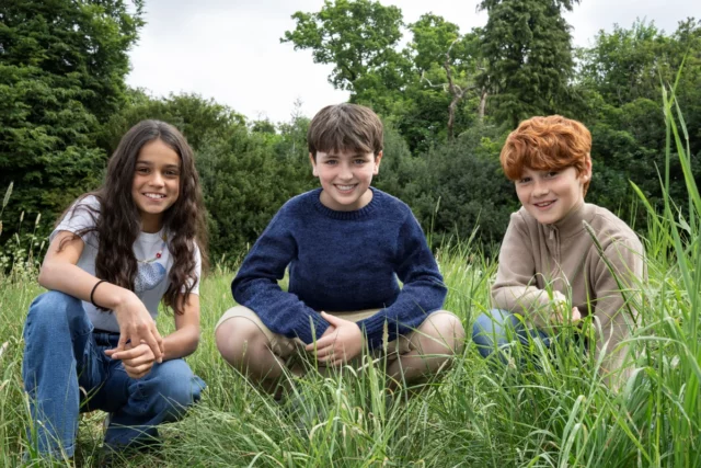 Milhões de fãs estão esperando por esta série. Aqui estão New Harry Potter, Hermione Granger e Ron Weasley

