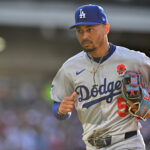 Mookie Betts, de Dodgers, tem uma nova lesão, fora da linha dos Yankees