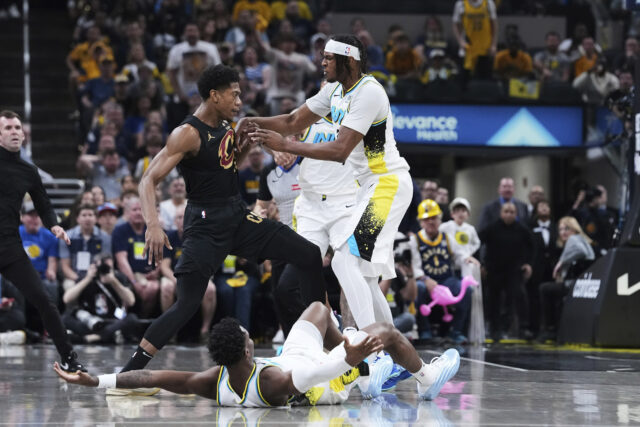 Bennict Mathurin DeAndre Hunter Pacers Cavaliers NBA Playoffs