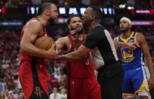 NBA: Rockets Rout Warriors para evitar a eliminação no jogo 5. Playoffs da NBA Golden State Warriors vs Houston Rockets Alperen Sengun