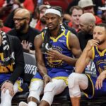 Playoffs da NBA Golden State Warriors vs Houston Rockets Brandin Podziemksi (2), Jimmy Butler (10) e Stephen Curry (30)