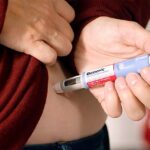 Os médicos estão prontos para dar traços para perda de peso no NHS. De acordo com os planos do governo, apenas uma consulta curta e gratuita será necessária para obter odeempic e Mounjaro no custo da prescrição do NHS nesta semana congelado por 9,90 libras (imagem de estoque)