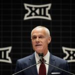 Nesta semana, no oeste - Extensão de Yormark, Comissão Trump, Crescimento do CFP e mediação Pac -12/Mountain West