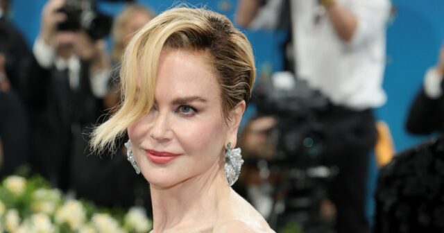 Nicole Kidman corta o cabelo em um elegante estilo de pixie para a gala Met 2025



