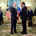 O Britter de Putin, de Vladimir, com o primeiro -ministro da Malásia sobre a "segunda esposa" é um viral