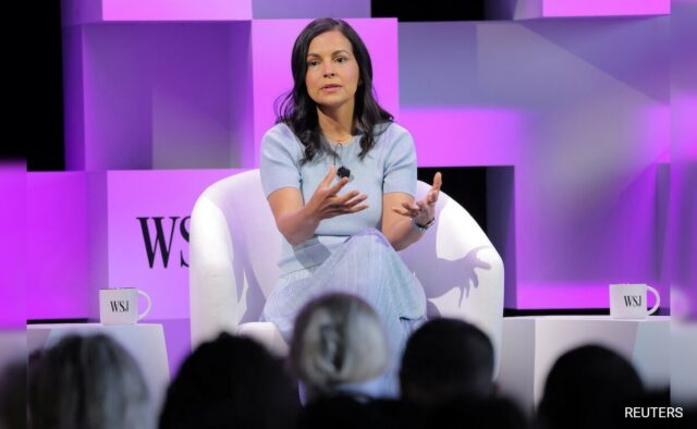 O CEO da Bumble Bumble Lidiane Jones renuncia, fundador que assumiu o papel de CEO