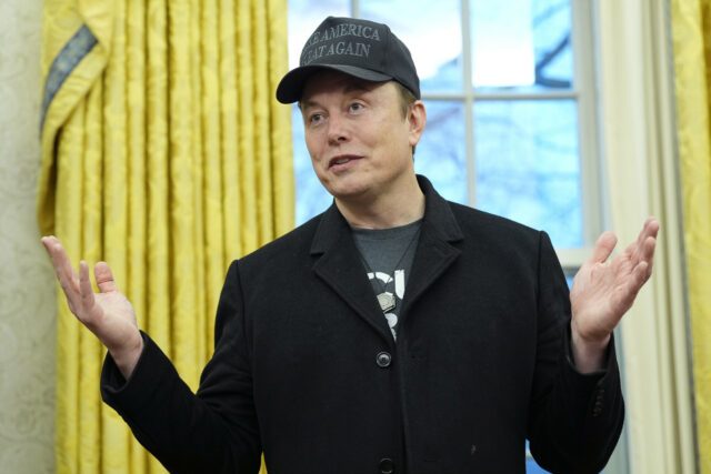 O Elon Musk responde ao eleitor do eleitor de Trump na falta de cães

