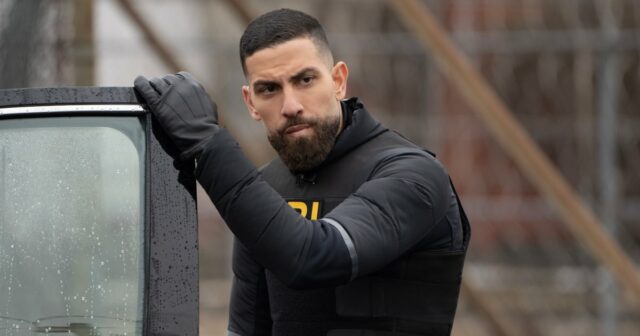 Zaki Zaki zomba da temporada 7 FBI Cliffhanger online