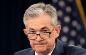 O Federal Reserve mantém a taxa -chave no mesmo nível, mas alerta sobre o risco de que os preços subam e possa haver um aumento no desemprego. O Federal Reserve mantém a taxa -chave no mesmo nível, mas alerta sobre o risco de que os preços subam e possa haver um aumento no desemprego.