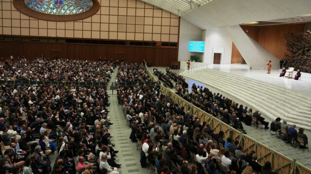 O Papa Leo aconselhará jornalistas, lembra a IA Challenge na primeira conferência de imprensa

