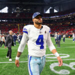 O Prescot de Dak Cowboys faz um grande anúncio em frente à temporada da NFL