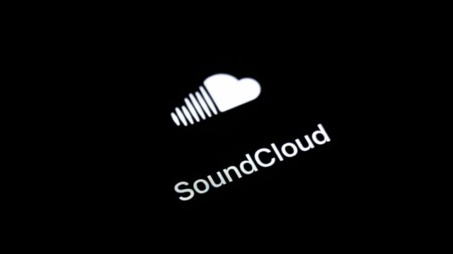 O SoundCloud mudou sua política de IA para permitir que ela treine em arquivos de áudio carregados por usuários




