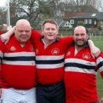 Bodyguard Tony Adkins, que trabalhou no X Factor por oito anos, morreu aos 64 anos (fotografando para Hammersmith e Fulham RFC)