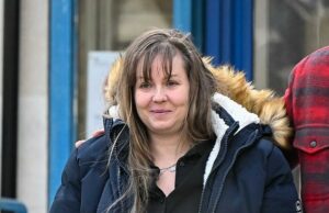 O coração de um pai diz que os serviços sociais “o traíram” depois de implorar a eles para não permitir que seu filho fosse mentalmente levantado por seu filho da escola antes de matá -lo em um acidente de carro Barbara Roe foi presa depois de causar um acidente de automóvel em alta velocidade em Dorset para matar seu filho de nove anos, Zac, em Dorset em março