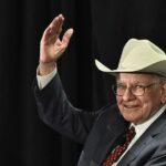 Warren Buffett prometeu que 99 % de sua riqueza de US $ 160 bilhões é para fundações de caridade