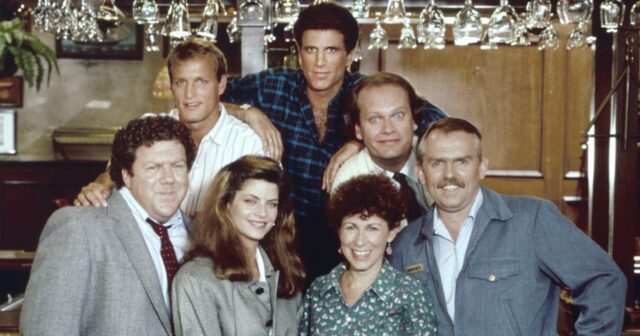 Os aplausos o elenco reage a George Wendt Death Death inline