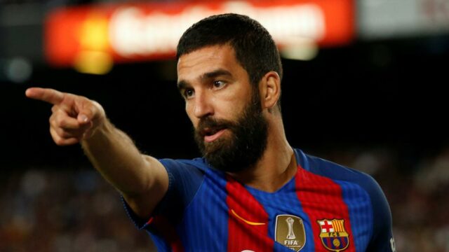 O ex -meio -campista do Barcelona, ​​Arda Turan

