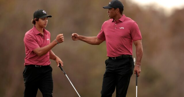 Os altos e baixos de Tiger Woods sobre o 332º Campeonato Britânico Open, dia dois, golfe, St. Andrews, Fife, Reino Unido - 15 de julho de 202222222