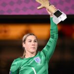 O goleiro da Inglaterra Mary Erps o chama de carreira antes das mulheres euro