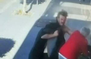 O homem acusado de atacar a avó perde o temperamento no tribunal e diz: ‘Você é surdo? Um homem de Melbourne supostamente se aproximou de uma senhora idosa antes de atacá -la na quarta -feira