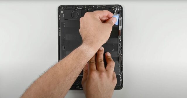 O iPad recebe suporte para o reparo da Apple, para modelos relativamente recentes | Parafuso m4 ipad pro ifixit