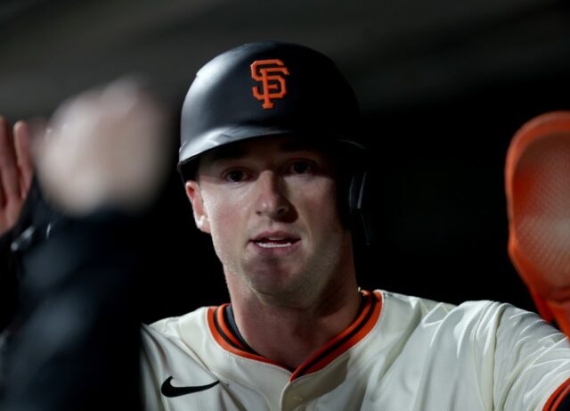 O jogador do SF Giants descreve lesões frustrantes: parece que você está sendo esfaqueado.



