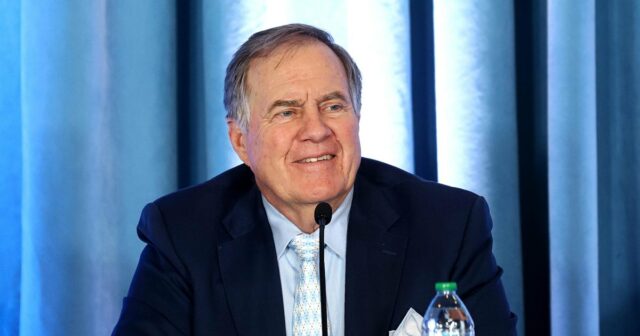 Jordon Hudson e Bill Belichick, a ex -Linda Holliday, entrou em um confronto acalorado no relatório da festa de Natal