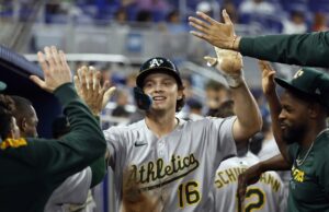 O objetivo do alvo de abertura para a abertura vs marinheiros MLB: Atletismo para Miami Marlins