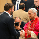 O primeiro papa americano recebe Vance e Rubio para um público do Vaticano particular