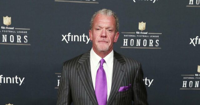 O proprietário de Indianapolis Colts, Jim Irsay, morto aos 65 Celebridades que amam futebol