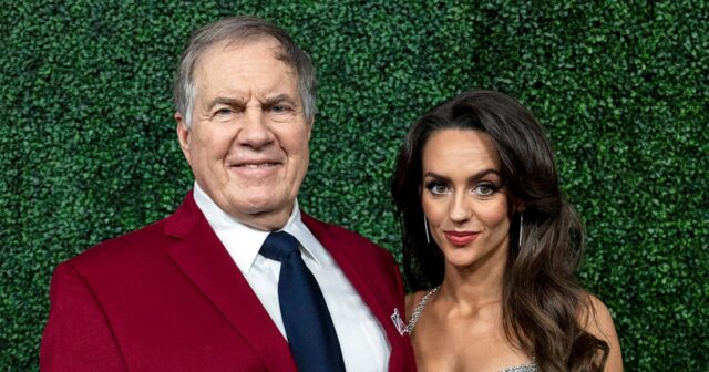 Bill Belichick e Jordon Hudson.