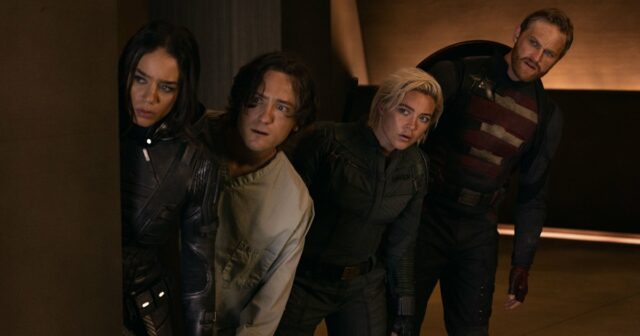(LR): Alexei Shostakov/Red Guardian (David Harbor), Ghost (Hannah John-Kamen), Bucky Barnes (Sebastian Stan), Yelena Belova (Florence Pugh) e John Walker (Wyatt Russell) nos Thunderbolts da Marvel Studios*. Foto cedida por Marvel Studios. © 2024 Marvel.
