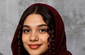 O terrível momento do pai iraniano “brutalmente esfaqueou sua filha cosmética de 18 anos na rua até a morte depois de revelar seu caso” Fatemeh Soltani (foto) foi brutalmente assassinada por seu pai