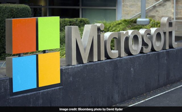 O trabalhador da Microsoft disparou após 25 anos de serviço no aniversário, a esposa compartilha uma contribuição emocional

