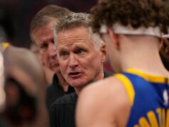 Por que o técnico do Warriors, Steve Kerr, não tem medo de falar contra Trump O treinador do Warriors, Kerr, elogia Kuminga pelo jogo 3, mas critica a carga de trabalho de Butler