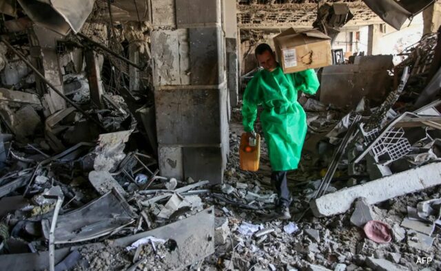 O último câncer em Gaza para de funcionar após um ataque israelense:

