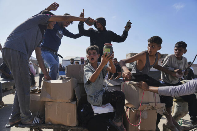 Os Estados Unidos responderam a missão caótica de Gaza Aid

