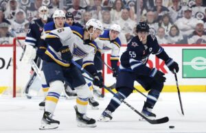 Os aviões pretendem fazer séries em St. Louis com Mark Scheifle de fora NHL: Playoffs de Stanley. Louis Blues em Jets Winnipeg