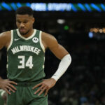 Os guerreiros se organizariam para perseguir Giannis AnthoiceUnmo na escrúpulos