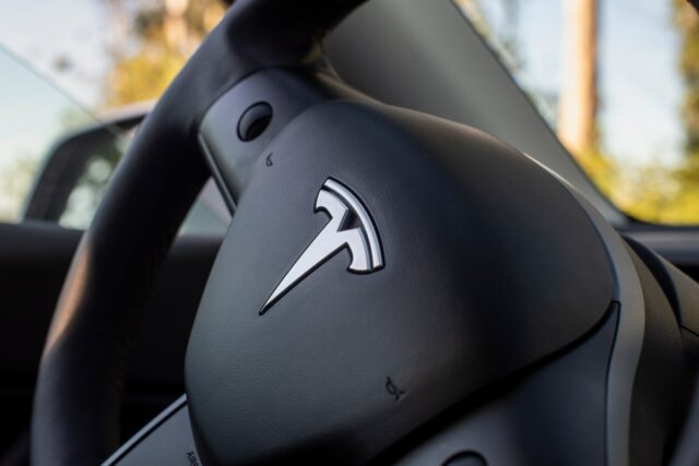 Os planos de Robotaxi de Tesla têm a atenção dos pesquisadores federais

