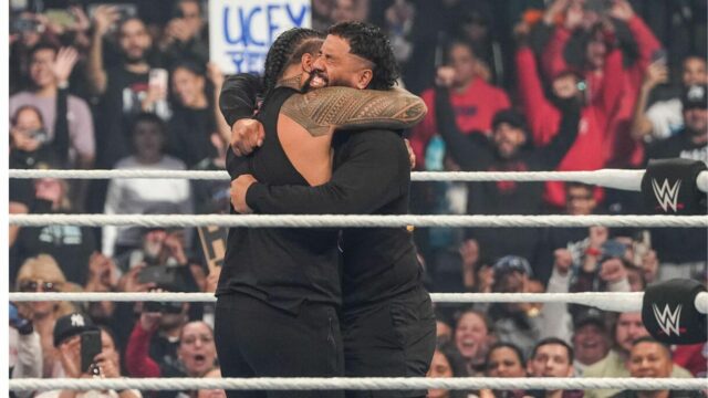 Parabéns pelos superestrelas da WWE Jimmy e Jey Uso! fechado