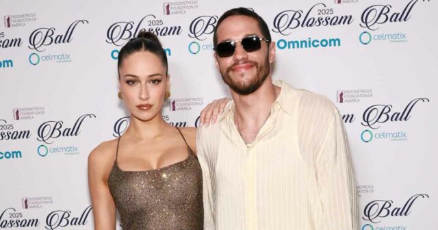 Característica Pete Davidson está apenas namorando o Hewitt 5 coisas para saber sobre o modelo