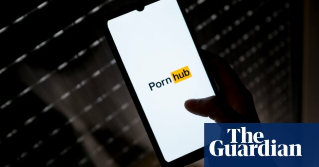 Pornhub e três outros sites adultos são confrontados com pesquisas sobre segurança infantil da UE

