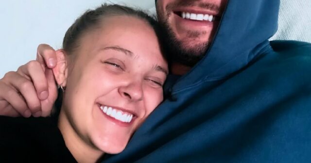 Jojo Siwa e Chris Hughes viram beijos na piscina durante a fuga do México em meio a rumores de romance