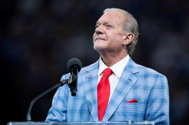 Proprietário de Indianapolis Colts, que ama música de Jim Irsay, morre aos 65 anos de idade

