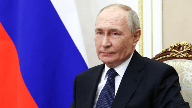 Putin visita a região de Kursk pela primeira vez desde a introdução de forças ucranianas do território

