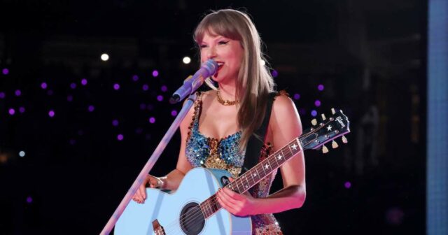 Travis Kelce e Patrick Mahomes celebram sutilmente Taylor Swift comprando seu catálogo de músicas 2152249958 2214276240 2213145523